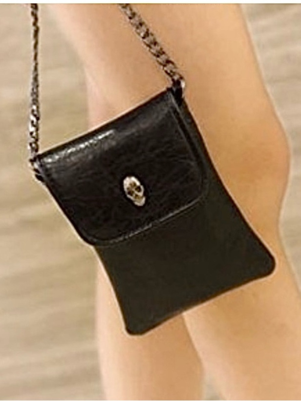 Skull Messenger Crossbody Bag - Picture 2 of 7